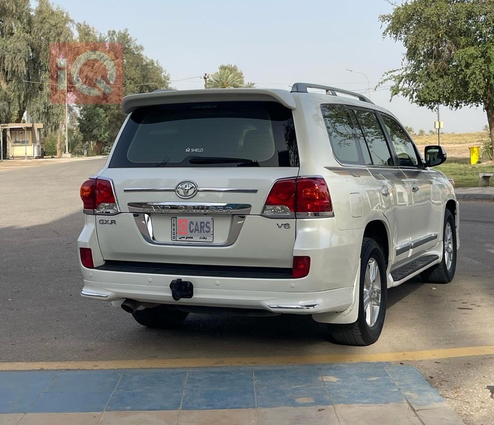 تويوتا لاندكروزر